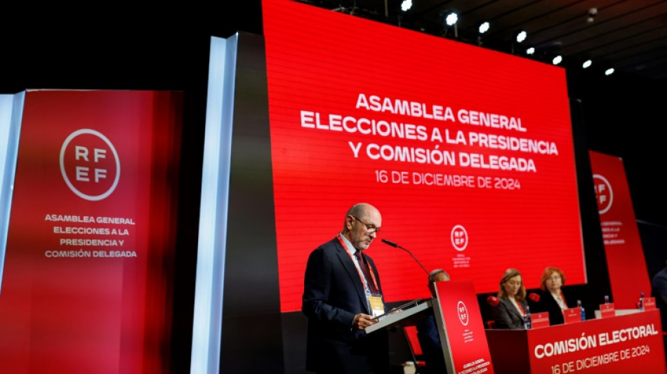 El Supremo espa&ntilde;ol absuelve a Louz&aacute;n y le permitir&aacute; seguir al frente de la federaci&oacute;n de f&uacute;tbol
