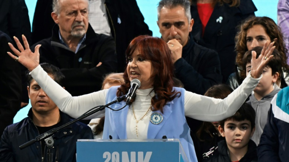 Argentine: Kirchner rameute le camp péroniste, le FMI pour cible