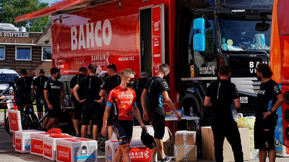 Tour de France: perquisition et saisies pour l'&eacute;quipe Bahrain