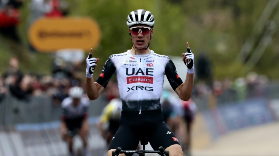 Ayuso wins on Giro mountain, Roglic takes overall lead