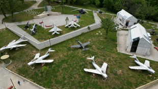 De l'URSS à l'OTAN: l'Albanie met en valeur son passé militaire