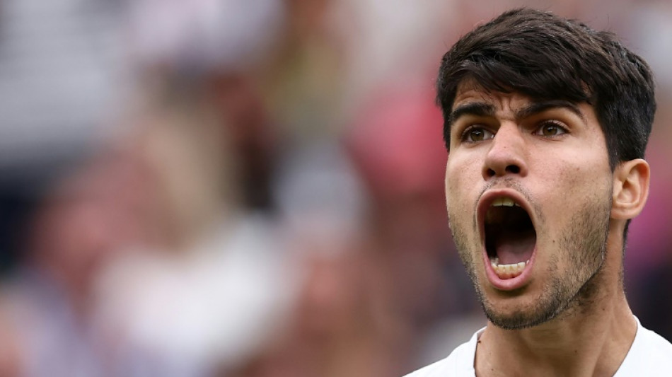 Alcaraz vence franc&ecirc;s Humbert e vai &agrave;s quartas de final de Wimbledon