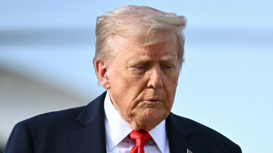 Trump condiciona novas san&ccedil;&otilde;es contra Moscou &agrave; interrup&ccedil;&atilde;o da compra de petr&oacute;leo russo pela Otan