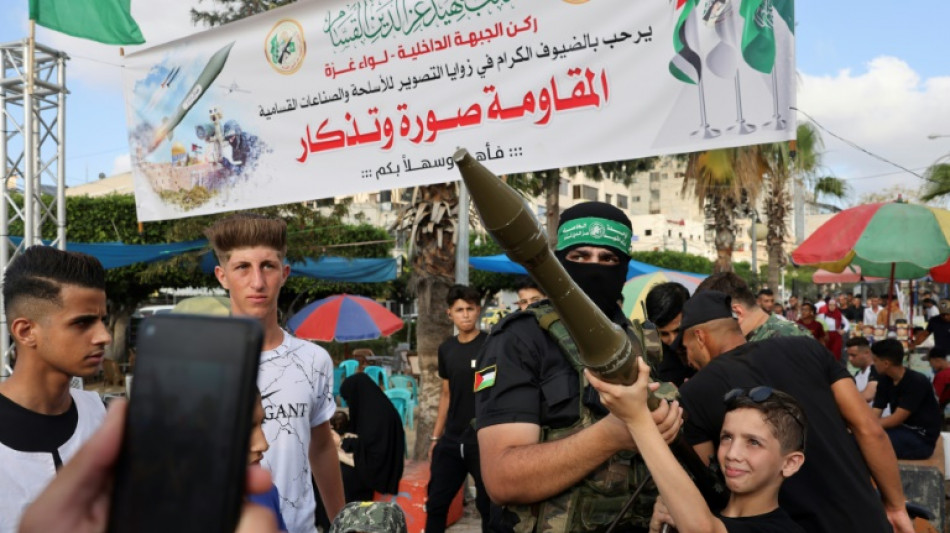 Hamas exp&otilde;e m&iacute;sseis e armas em Gaza ao p&uacute;blico pela primeira vez