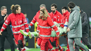 Goleiro Maignan sofre traumatismo craniano na goleada do Milan sobre a Udinese (4-0)