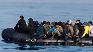 Londra, 'ieri quasi 1.200 migranti sbarcati dalla Manica'