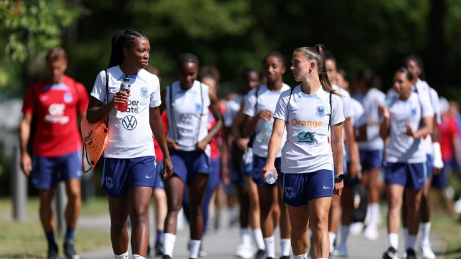 Fran&ccedil;a divulga lista de convocadas para Copa do Mundo feminina