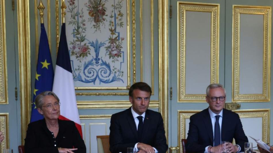 Frankreichs Präsident Macron trifft über 200 Bürgermeister nach Ausschreitungen