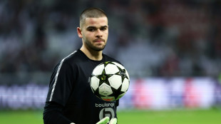 Foot: le PSG officialise l'arriv&eacute;e du gardien Lucas Chevalier