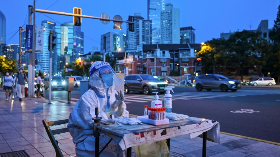 En plein rebond &eacute;pid&eacute;mique, Shanghai redoute le retour des restrictions