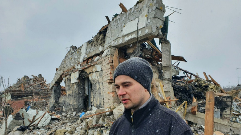 Ukraine: bombard&eacute;, Oleg pleure sa femme et veut l'"enfer" pour Poutine