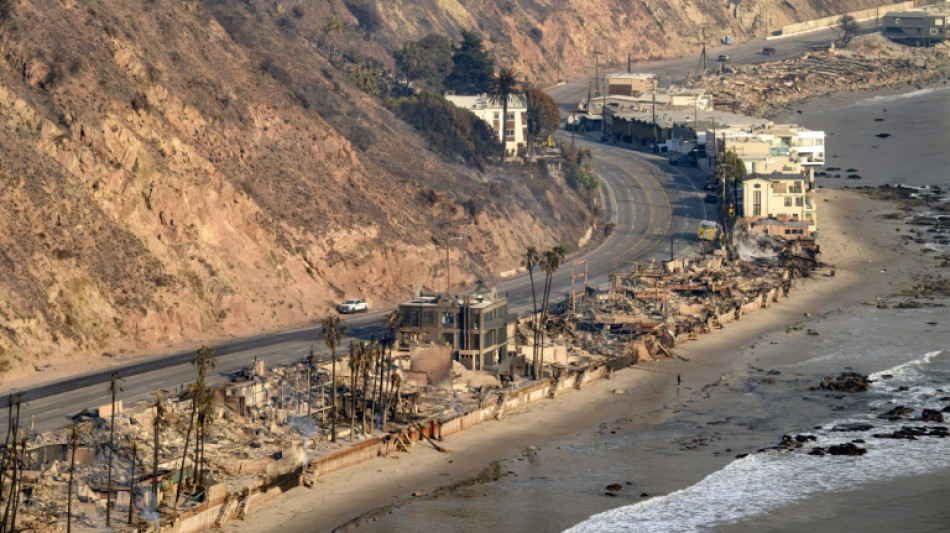 "Apocal&iacute;ptico": surgen los espantosos restos dejados por el fuego en Malib&uacute;