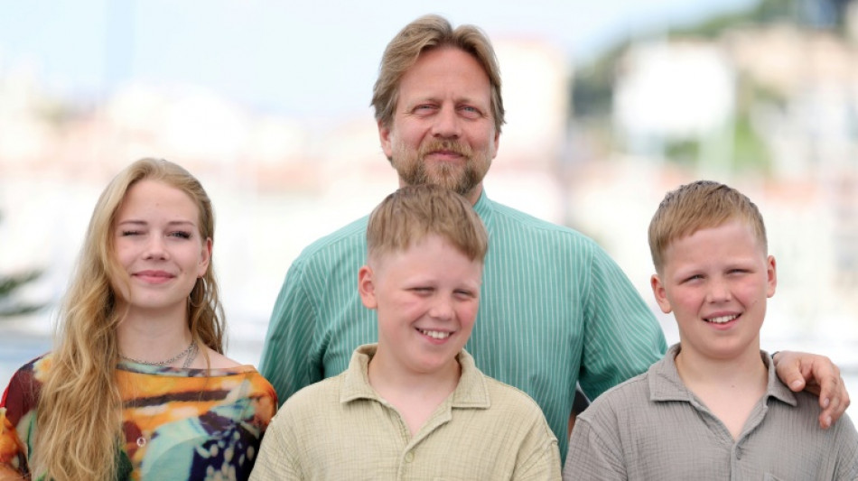 Premios caninos en Cannes para un pastor island&eacute;s y perros en la pel&iacute;cula espa&ntilde;ola "Sirat"