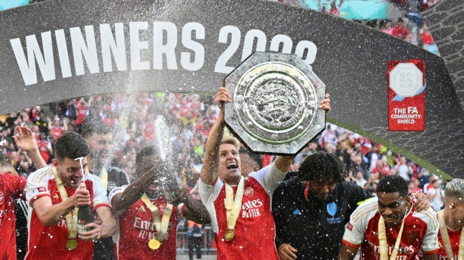 Arsenal vence Manchester City nos p&ecirc;naltis e conquista Community Shield