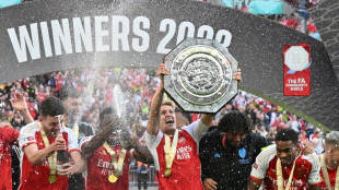 Arsenal vence Manchester City nos p&ecirc;naltis e conquista Community Shield