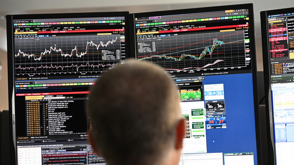Lo spread tra Btp e Bund a 92 punti