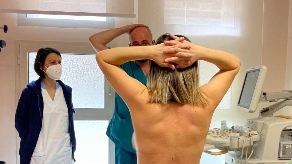 Cancro al seno, l'IA svela chi lo svilupper&agrave; dalle mammografie