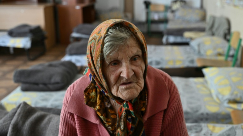 'Caminhei e caminhei', conta uma ucraniana de 97 anos, que fugiu sozinha de sua cidade