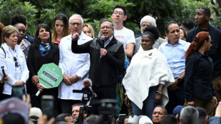 Petro pede aprovação de reformas diante de milhares de apoiadores na Colômbia