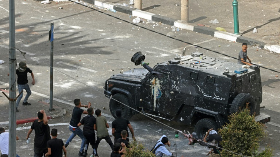 Palestinian Authority arrest raid sparks West Bank clashes