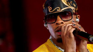 Corpo encontrado em Tesla de rapper nos EUA &eacute; de uma adolescente