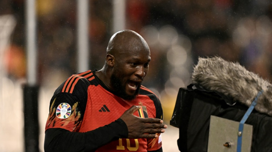 B&eacute;lgica goleia Azerbaij&atilde;o (5-0) com quatro gols de Lukaku