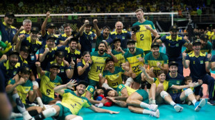 Brasil vence It&aacute;lia e garante vaga no v&ocirc;lei masculino dos Jogos de Paris 2024