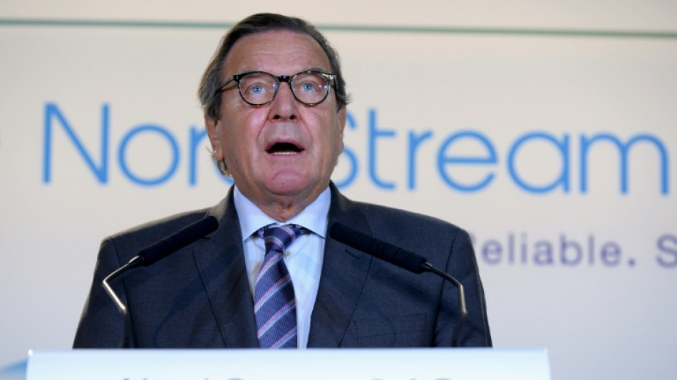 Strafanzeige gegen Altkanzler Schröder wegen Verbrechen gegen die Menschlichkeit