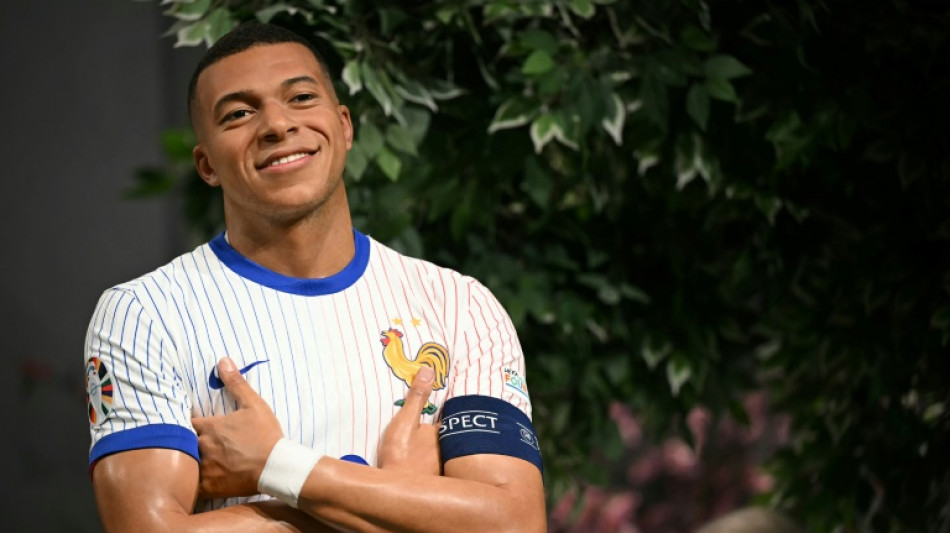 Kylian Mbapp&eacute; hace su entrada en el museo de cera Madame Tussauds de Londres