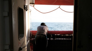 Sueños y dramas de migrantes en un barco de rescate en el Mediterráneo
