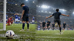 PSG rally past Strasbourg to take Ligue 1 lead