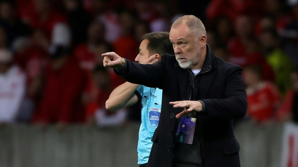 Mano Menezes &eacute; o novo t&eacute;cnico do Corinthians