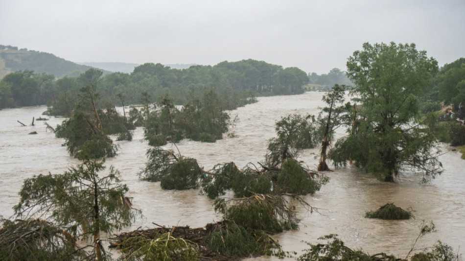 Des inondations au Texas font au moins 13 morts et une vingtaine de disparus