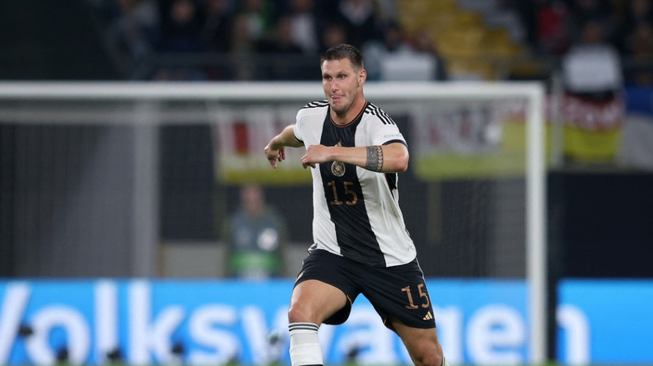 Flick holt acht Spieler zur&uuml;ck - ohne S&uuml;le, Gnabry und G&ouml;tze