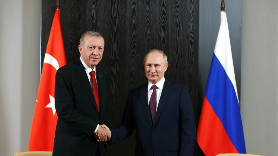Rusia y Ucrania dispuestas a intercambiar 200 prisioneros, según Turquía