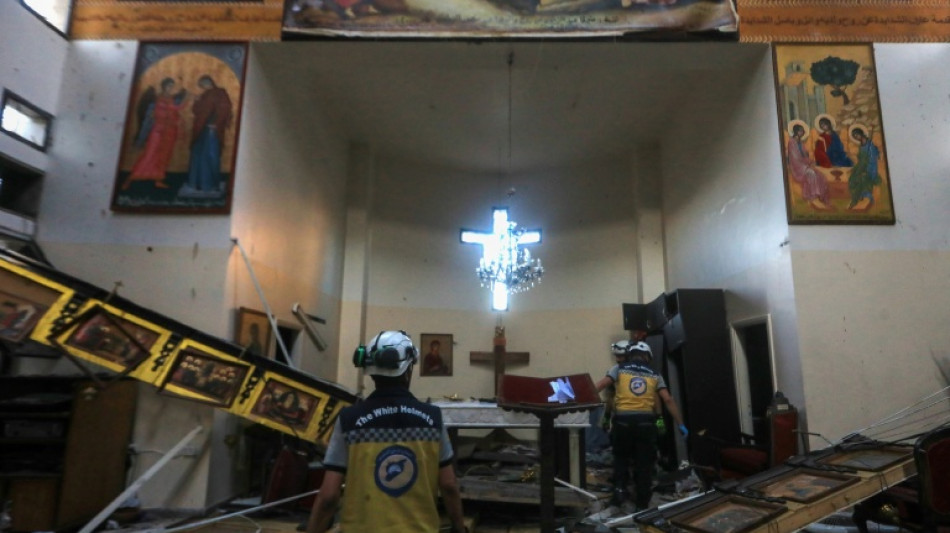 Atentado contra igreja na S&iacute;ria deixa ao menos 20 mortos