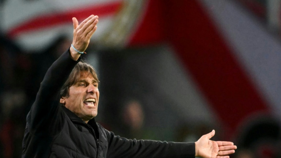 Italie: &agrave; Naples, un air de d&eacute;j&agrave;-vu pour Conte?