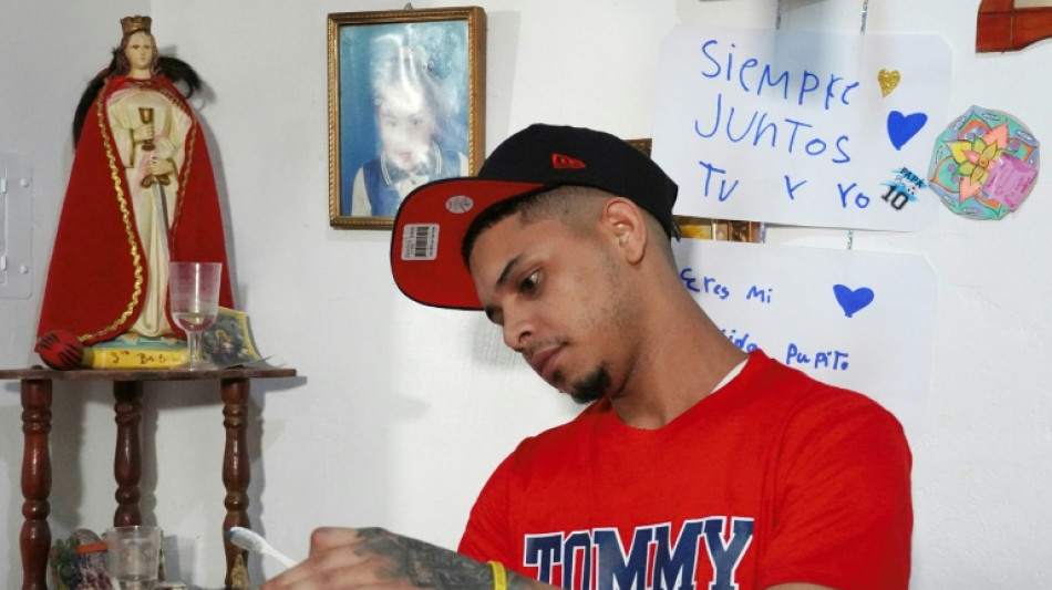 Venezolano reclama USD 1,3 millones al gobierno de Trump por deportarlo a El Salvador