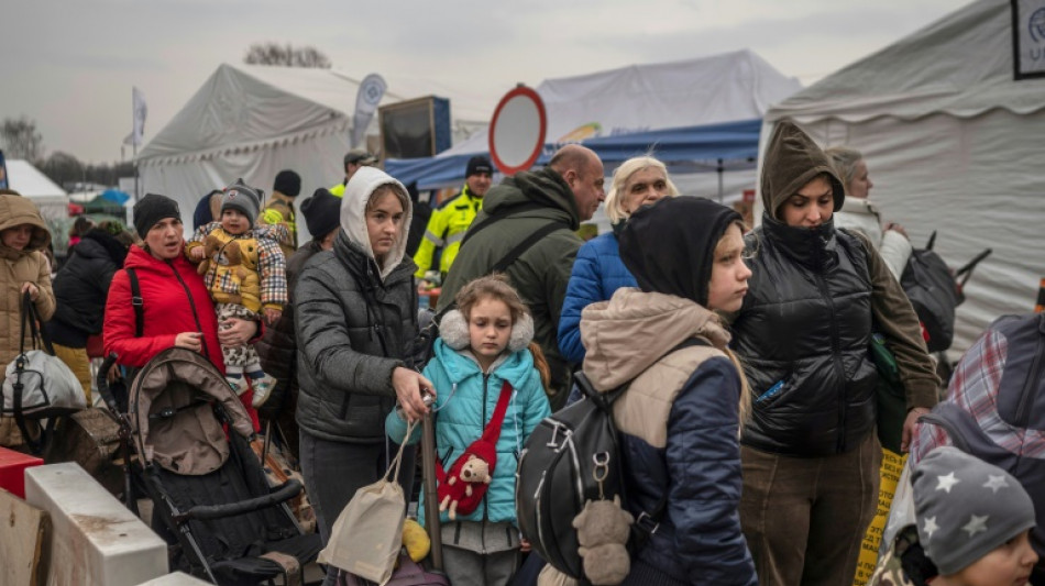 El número de refugiados ucranianos supera los 4 millones