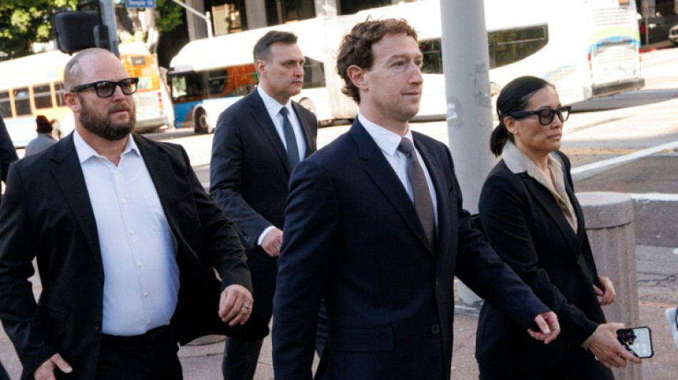 Proc&egrave;s des r&eacute;seaux sociaux: Zuckerberg assure ne plus chercher &agrave; augmenter le temps pass&eacute; en ligne