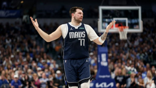 Doncic set to play key game 5 even though knee 'not good'