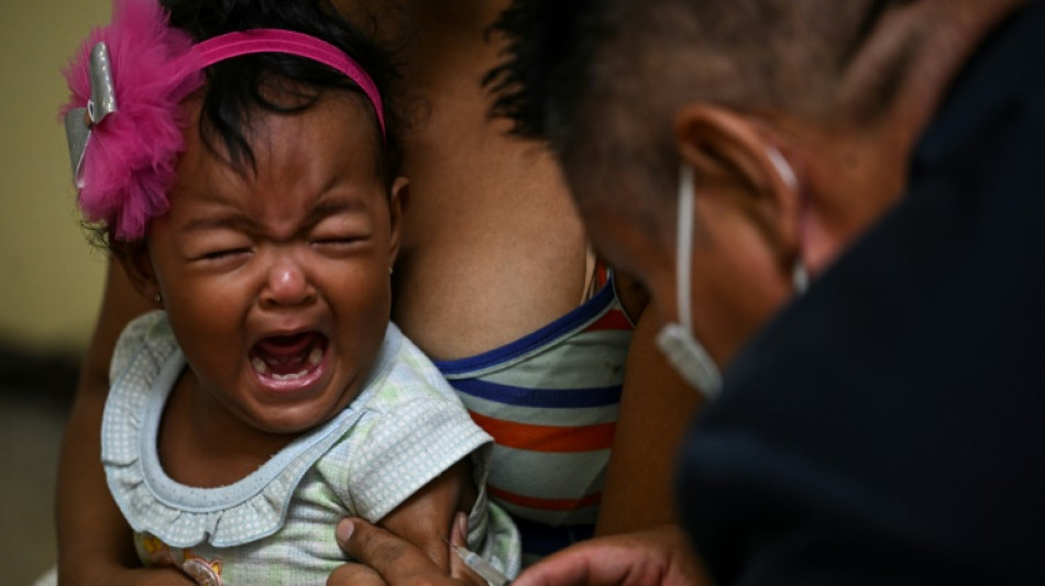 Vacunaci&oacute;n cae en Venezuela entre d&eacute;ficit de dosis y desinformaci&oacute;n