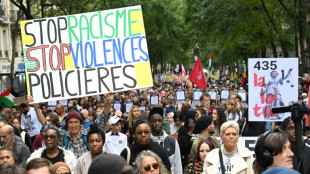 Tausende protestieren in zahlreichen französischen Städten gegen Polizeigewalt
