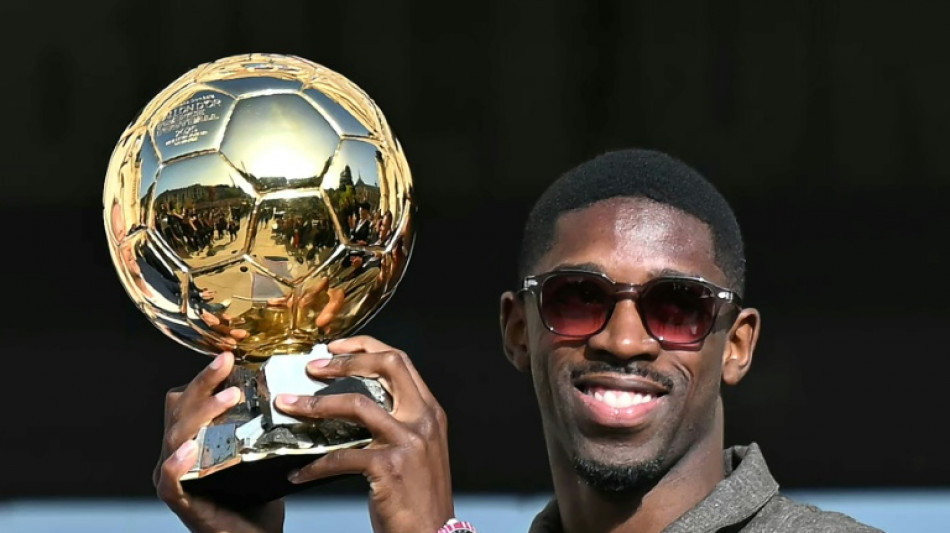 Demb&eacute;l&eacute; e Marquinhos voltam a ser relacionados pelo PSG