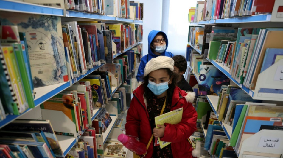 Lebanese turn to public libraries to check out of financial crunch
