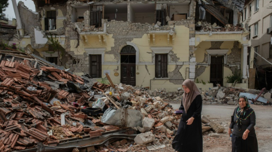 Turquie: les victimes du séisme gardent foi en Erdogan