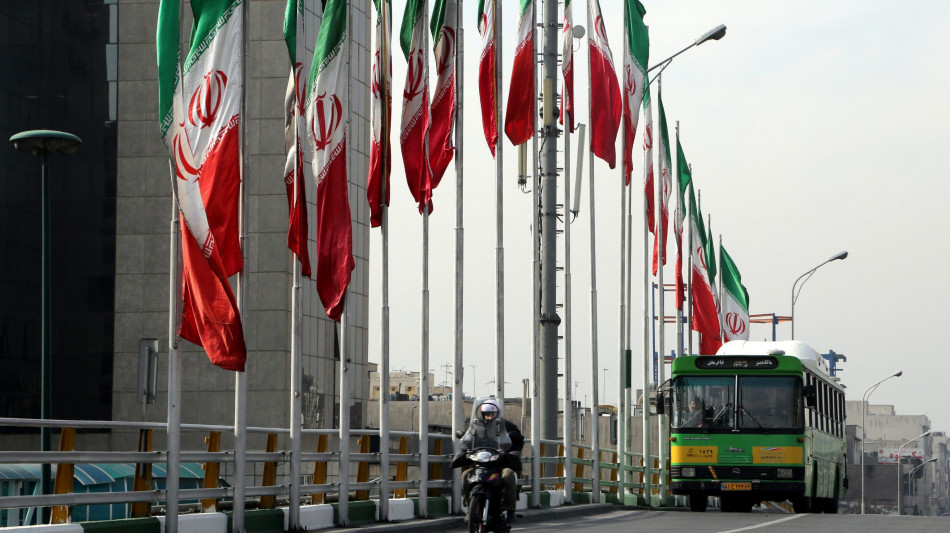 Amb. iraniano a Mosca, 'Putin visiter&agrave; presto Teheran'