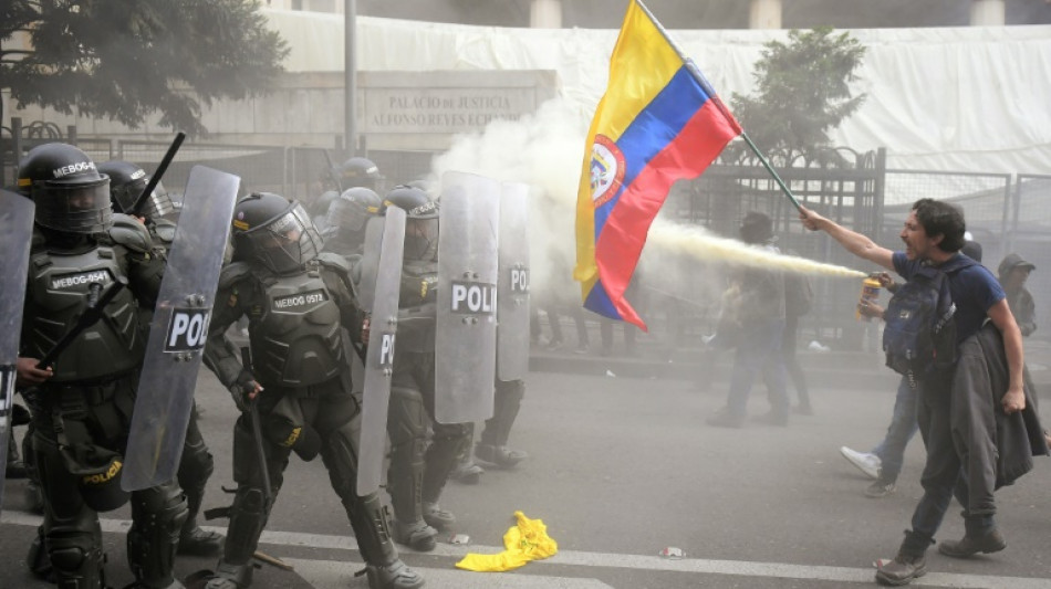 Colombie: la Cour supr&ecirc;me "assi&eacute;g&eacute;e" par des partisans du pr&eacute;sident Petro, la police intervient