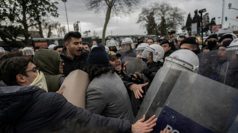 Turquie: le maire d'Istanbul en appelle &agrave; la "nation" apr&egrave;s son arrestation, nouveaux rassemblements