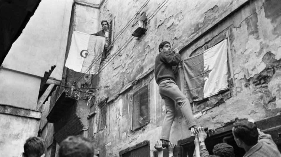 Argelia celebra 60 a&ntilde;os de independencia con las heridas de la colonizaci&oacute;n todav&iacute;a abiertas